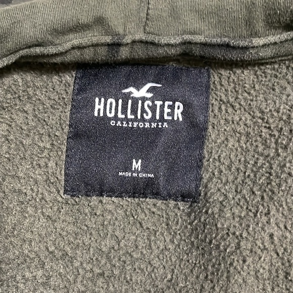 Hollister Men’s Size Medium Green Camo Logo Full Zipper 2 Front Pockets - Picture 11 of 12